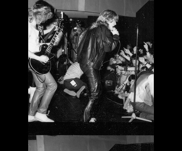 03-05-llunmelwilliams